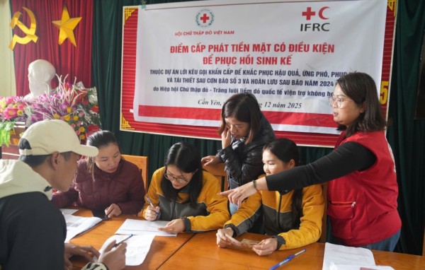 Cao Bằng: Cấp phát hơn 1.300 triệu đồng phục hồi sinh kế sau bão số 3 cho 460 hộ dân